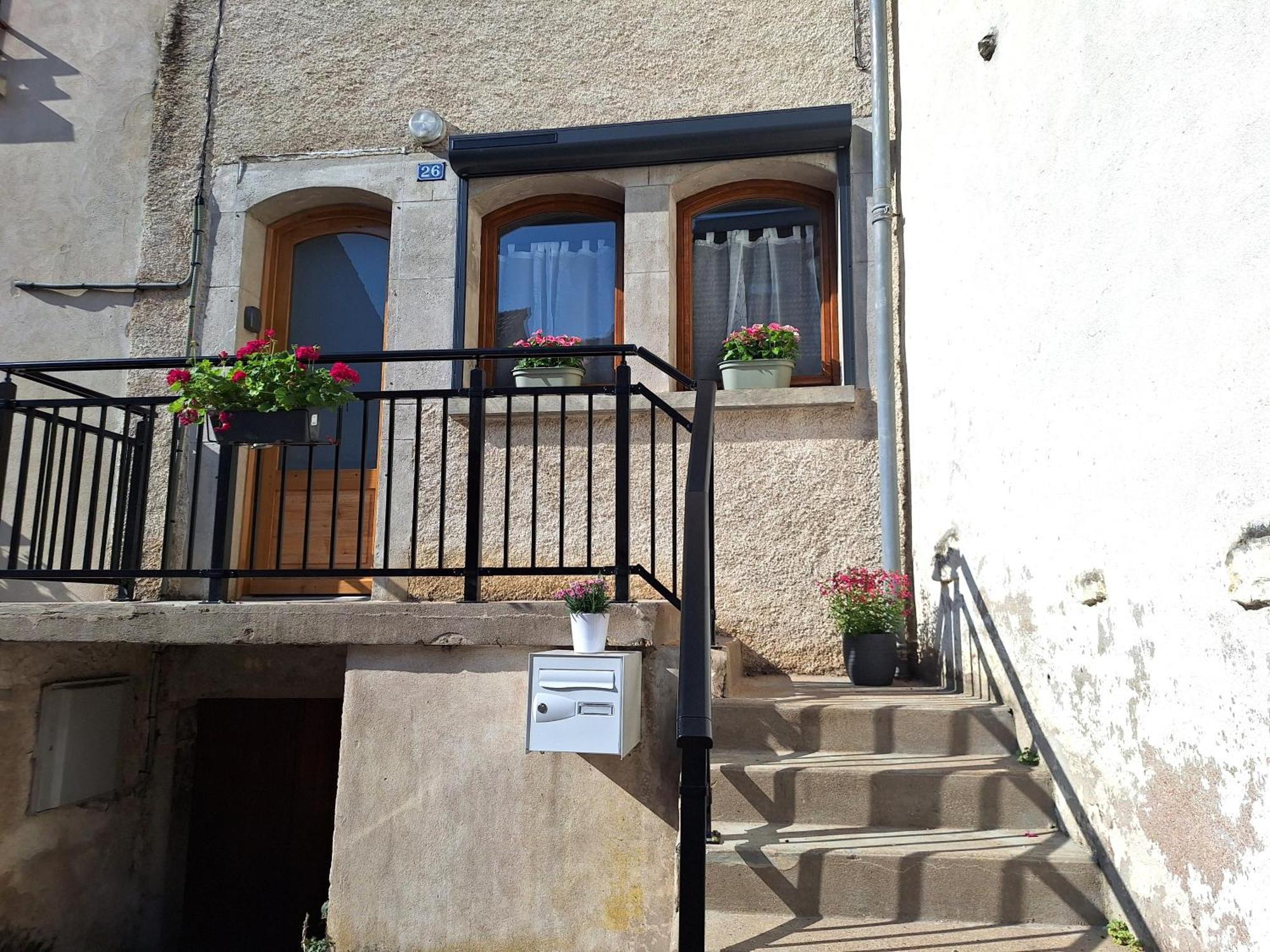 Le Nolaytoit Vila Nolay  Exterior foto